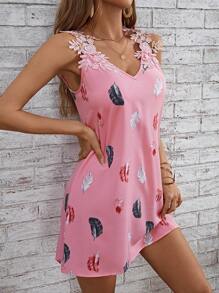 SHEIN LUNE 羽毛印花凸花蕾絲貼花連衣裙 - 藕粉色 - 查看 6