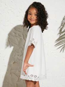 SHEIN 小女童鏤空T恤連衣裙 - 白色 - 查看 2