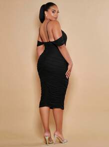 SHEIN BAE Plus Cold Shoulder Ruched Bodycon Dress,Birthday Dresses For Women - Black - View 2