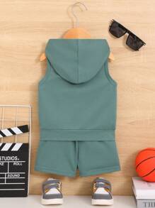 SHEIN 男嬰熊和字母圖案連帽背心上衣和短褲