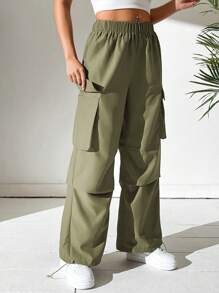 SHEIN PETITE Pantalones cargo con bolsillo de solapa, cordón lateral y dobladillo con cordón - Verde militar - Ver 4