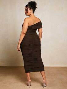 SHEIN BAE Plus One Shoulder Ruched Mesh Bodycon Dress - Chocolate Brown - View 2