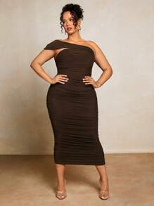SHEIN BAE Plus One Shoulder Ruched Mesh Bodycon Dress - Chocolate Brown - View 4
