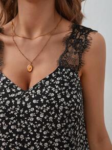 SHEIN Frenchy 碎花蕾絲邊吊帶連衣裙 - 黑與白 - 查看 2