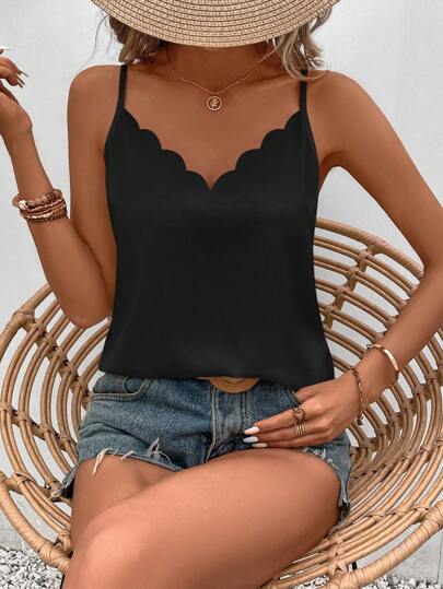 SHEIN Frenchy Haut De Cami Avec Bordure En Dentelle Et Fine Rayure Noire