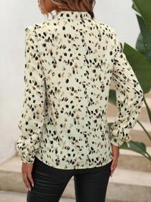 SHEIN LUNE 滿版印花缺口領襯衫 - 杏色 - 查看 2