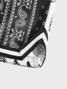 ROMWE MEN Street Life 男士佩斯利花纹与字母图案条纹饰边抽绳腰篮球短裤，学校