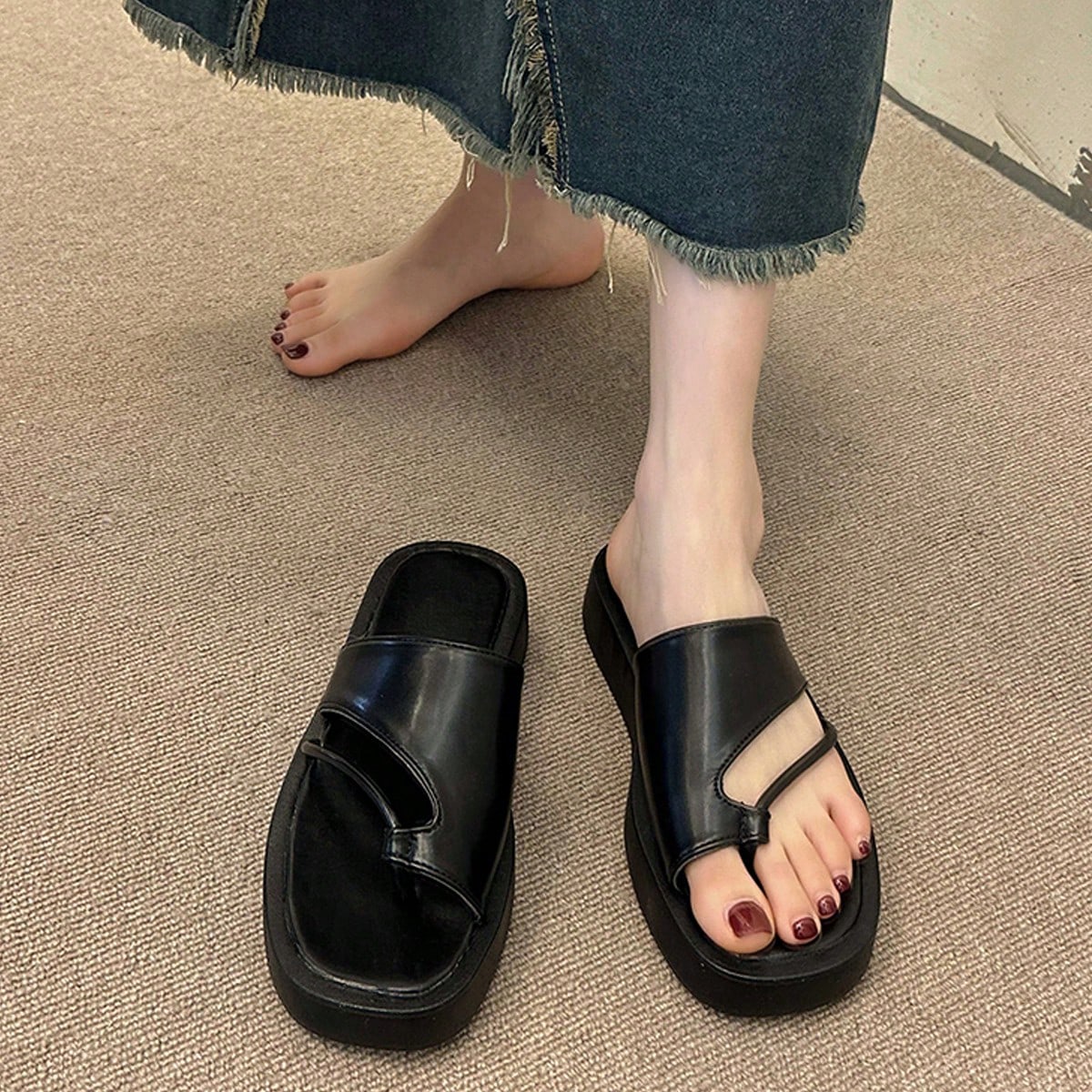 Sandalias tipo tanga minimalistas para mujer, sandalias de moda, atuendos de primavera y verano