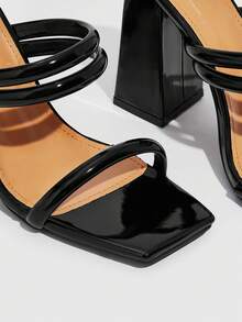 CUCCOO SZL 女士極簡穆勒鞋,粗跟時尚涼鞋 - 黑色 - 查看 4