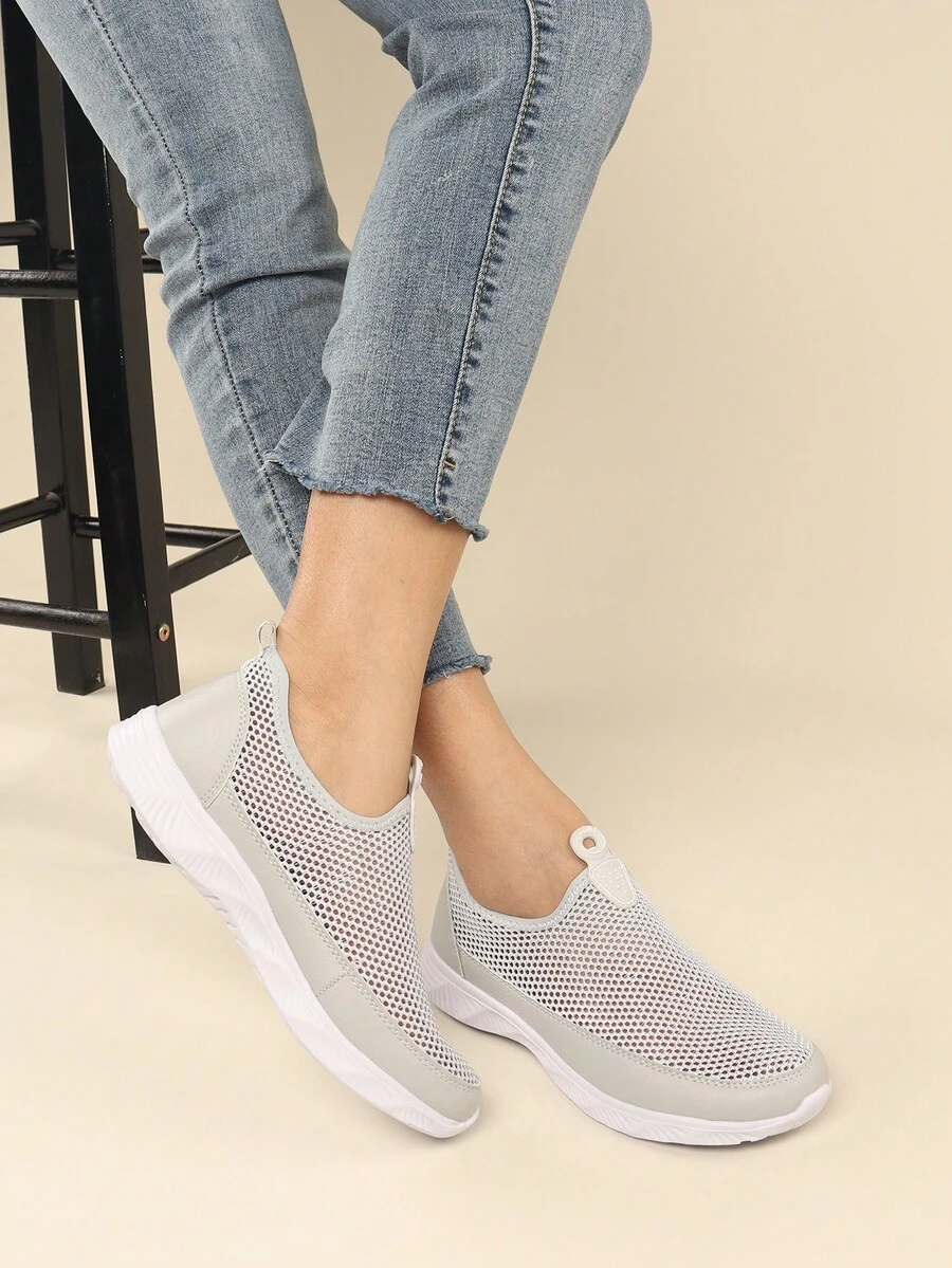 女士鏤空一腳蹬跑步運動鞋