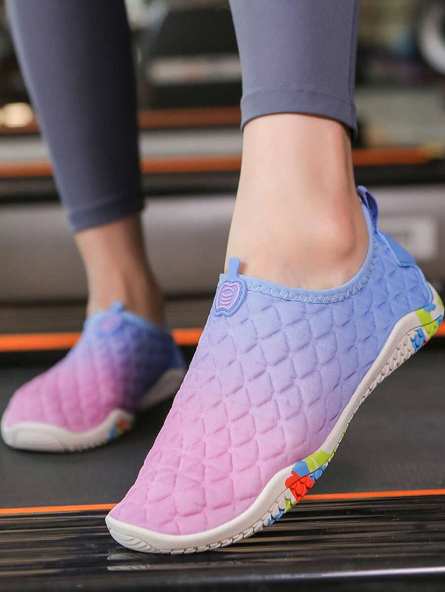 女士漸變色幾何圖案溯溪運動鞋運動鞋