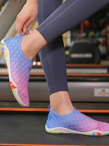 女士漸變色幾何圖案溯溪運動鞋運動鞋