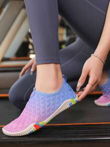 女士漸變色幾何圖案溯溪運動鞋運動鞋