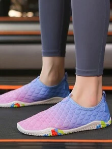 女士漸變色幾何圖案溯溪運動鞋運動鞋
