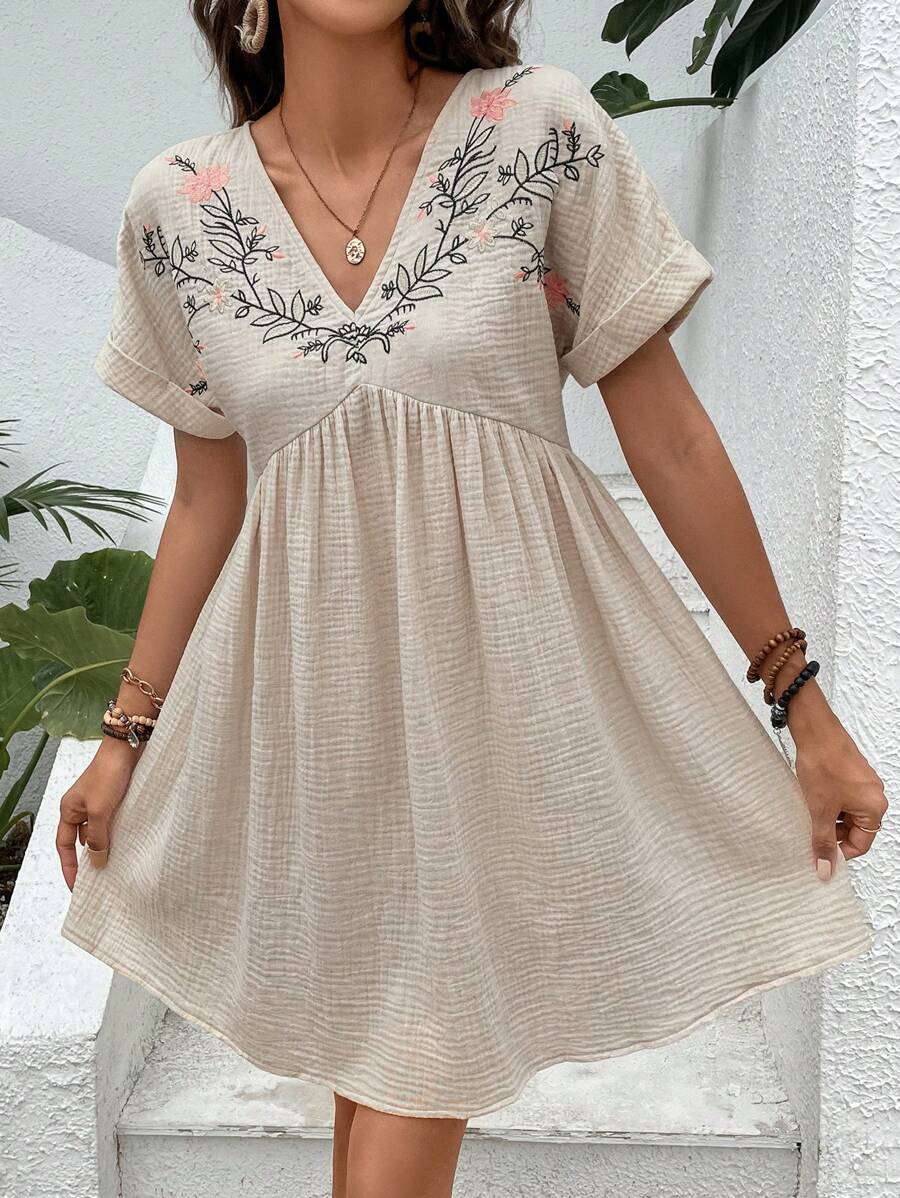 SHEIN VCAY Đầm Thêu Hoa Dễ thương - Màu Khaki - Xem 1