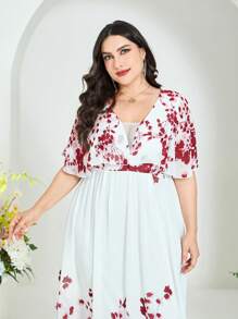 Modelyn Plus Floral Print Dress - White - View 4