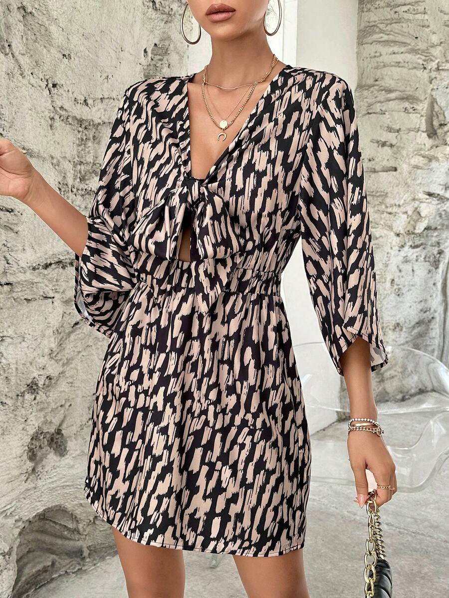 SHEIN Privé Allover Print Knot Front Dress - Multicolor - View 1
