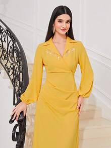 Modelyn 西裝領水鑽細節高衩洋裝 - 黃色 - 查看 3