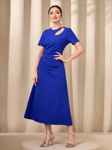 Mulvari 鏤空側收褶連衣裙 - 寶藍色 - 查看 4