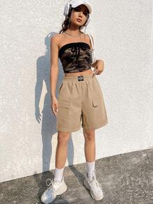 SHEIN EZwear Quần đùi nữ Đắp vá Túi Lá thư Giải trí - Màu Khaki - Xem 2