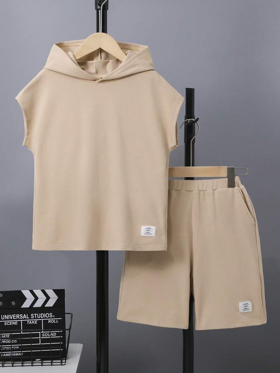SHEIN 2pcs/Set Tween Boys Khaki Casual Streetwear Loose Fit Hooded Short-Sleeved T-Shirt & Shorts With Wide Shoulders For Spring