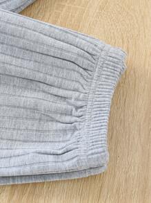 青少年女孩灰色極簡主義英文字母刺繡長褲短袖頂部休閒睡衣套裝