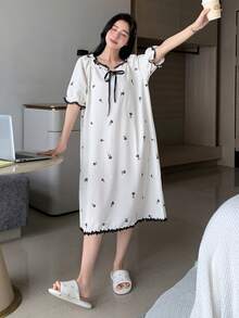 DAZY 印花蕾絲邊前繫帶泡泡袖連衣裙 - 白色 - 查看 7