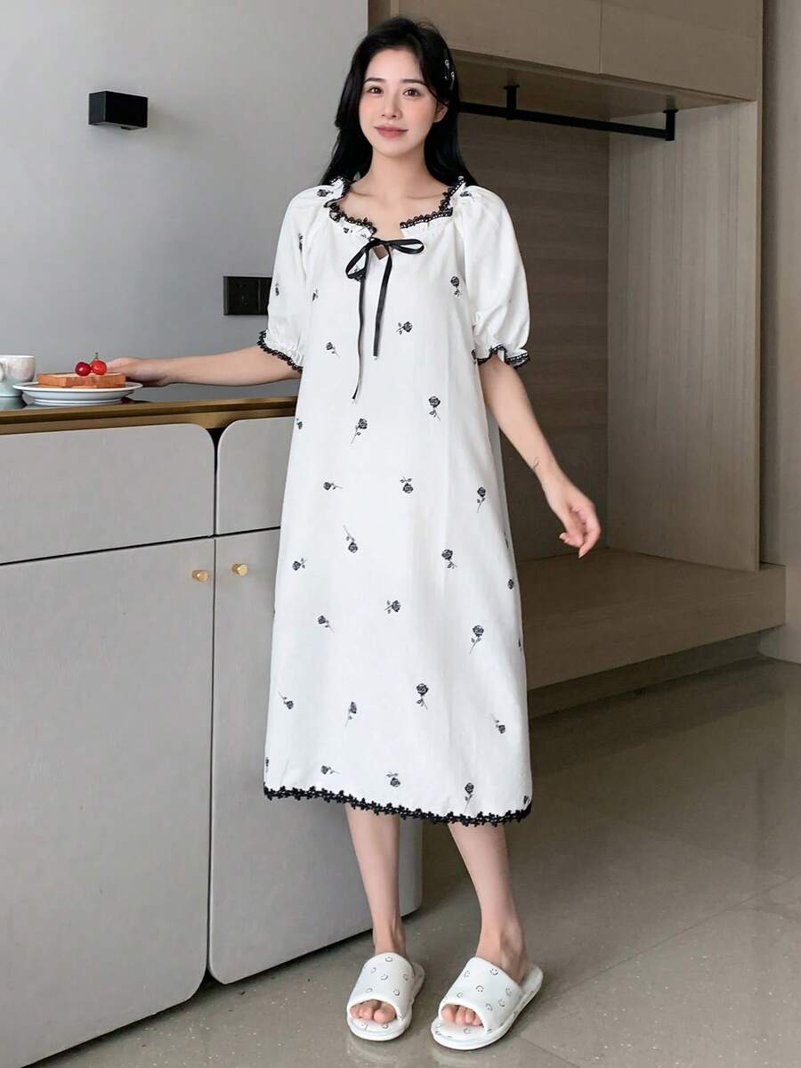 DAZY 印花蕾絲邊前繫帶泡泡袖連衣裙 - 白色 - 查看 1