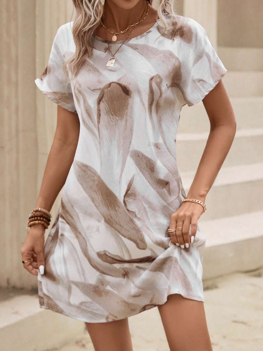 SHEIN LUNE 滿版印花蝙蝠袖T恤連衣裙 - 彩色 - 查看 1