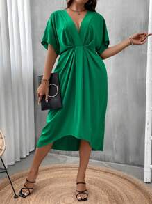 SHEIN Clasi Plus Batwing Sleeve Twist Front Dress - Green - View 1
