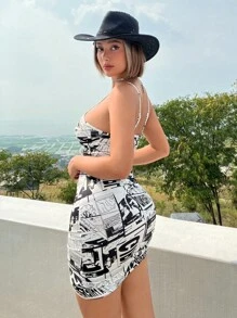 SHEIN ICON 波普藝術圖案褶邊吊帶緊身連衣裙 - 黑與白 - 查看 5