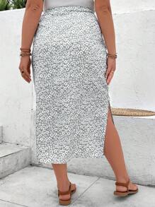 SHEIN VCAY Váy Plus Size Chia Họa tiết hoa Boho - Đen và trắng - Xem 2