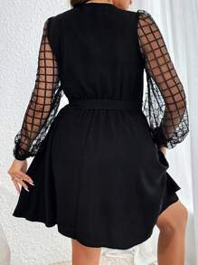 SHEIN Privé Hơn Kẻ sọc tương phản Lưới Tay áo lồng đèn Váy có thắt lưng - màu đen - Xem 2