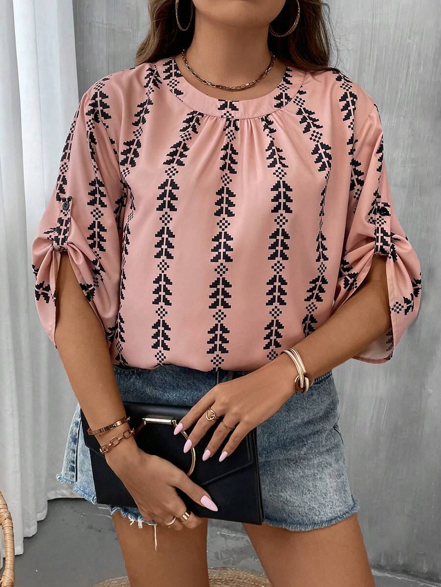 SHEIN Clasi 大碼幾何印花捲邊袖襯衫 - 彩色 - 查看 1