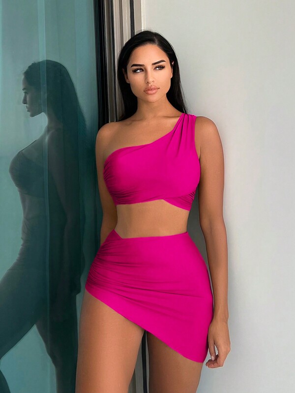 SHEIN Swim Bañador bikini liso de un hombro con falda de playa