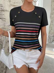 SHEIN Essnce 條紋印花紐扣細節T恤 - 黑色 - 查看 3