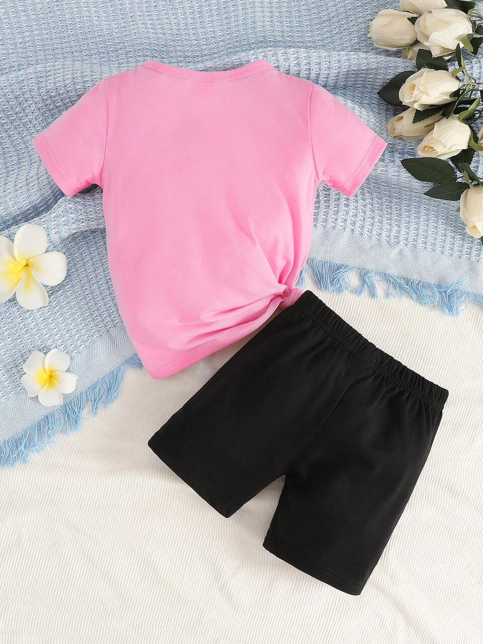 Baby Girl Cartoon Graphic Tee & Shorts