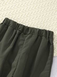 SHEIN 女大童字母補丁細節吊帶上衣和翻蓋口袋工裝褲 - 軍綠色 - 查看 5