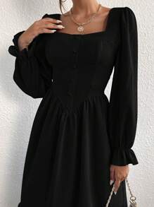 SHEIN LUNE 方領喇叭袖荷葉邊洋裝 - 黑色 - 查看 4