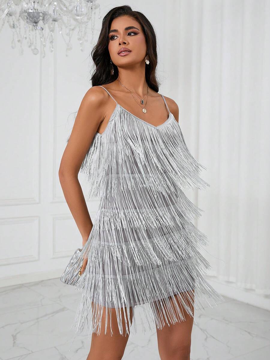 Aveloria Modichic 流苏装饰吊带裙圣诞节节日派对礼服 - 銀色 - 查看 1