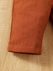 SHEIN 嬰兒男孩熊印花蝴蝶結前衣身+吊帶褲 - 彩色 - 查看 8