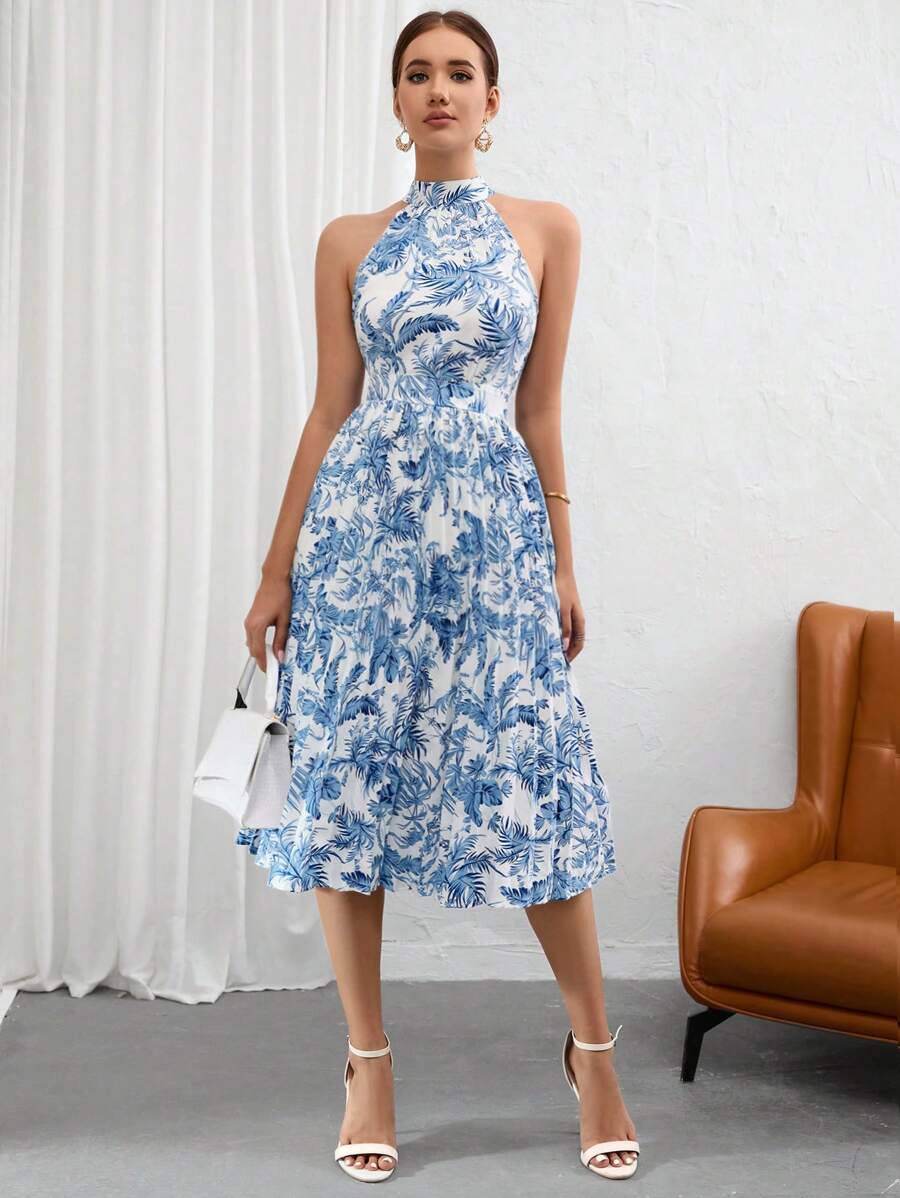 Aveloria Modichic Floral Print Halter Neck Dress - Blue and White - View 1