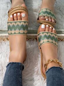 Vacation Bedroom Slippers For Women, Chevron Pattern Indoor Slip-on Home Slippers - Multicolor - View 1