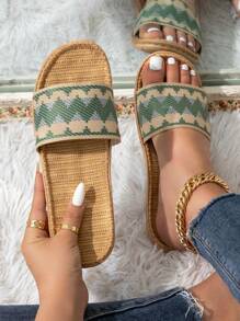 Vacation Bedroom Slippers For Women, Chevron Pattern Indoor Slip-on Home Slippers - Multicolor - View 3