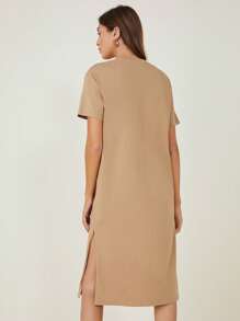 SHEIN BASICS Vestido De Camiseta Sólido Con Dobladillo Dividido - Caqui - Ver 2