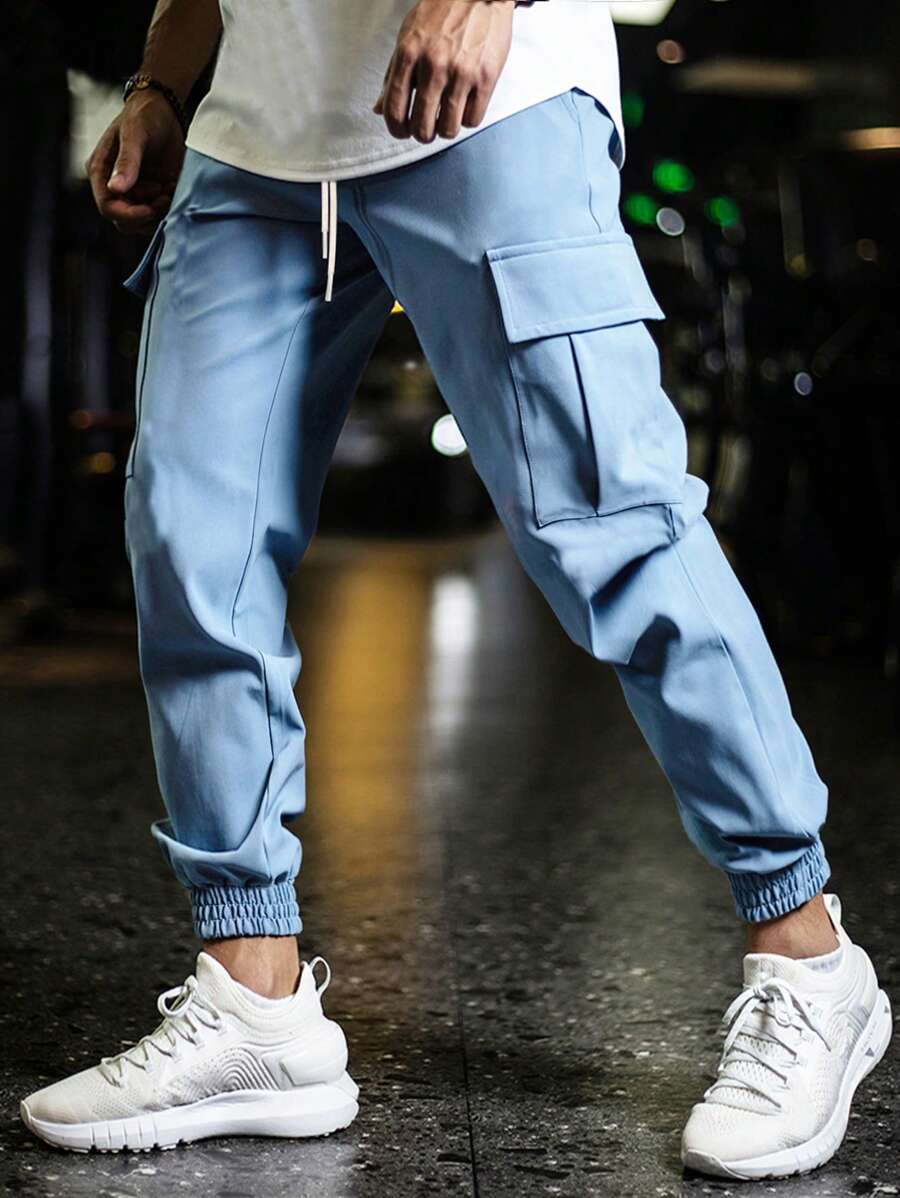 Manfinity Homme 男士側翻蓋口袋工裝褲 - 霧霾藍 - 查看 1