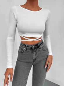 SHEIN PETITE 素色交叉後綁帶短款T恤 - 白色 - 查看 1