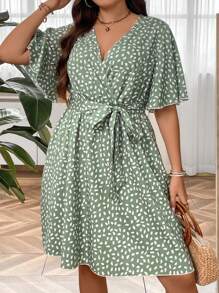 SHEIN Holidaya 大碼滿版印花蝴蝶袖繫腰帶連衣裙 - 薄荷綠 - 查看 3