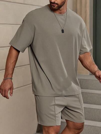 Manfinity Homme Men Solid Drop Shoulder Tee & Shorts For Summer, Cozy Outfits