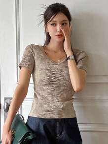DAZY 素色V領T恤 - 卡其色 - 查看 3